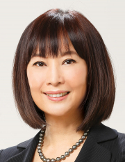 4. Dr Helen Chan